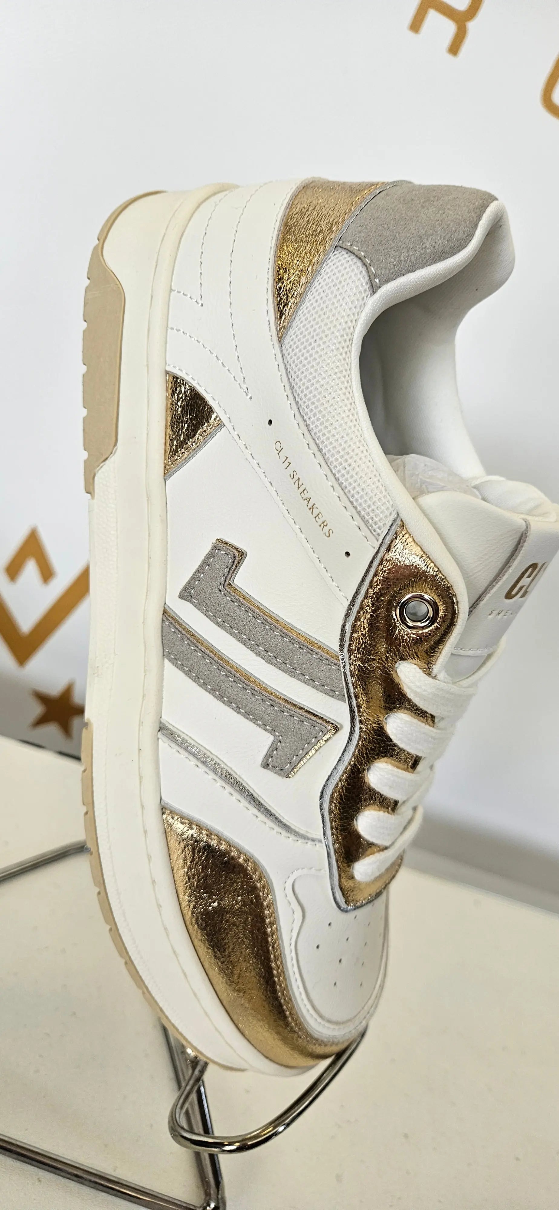 CL11 Sneackers - Modèle White&Gold Cl11