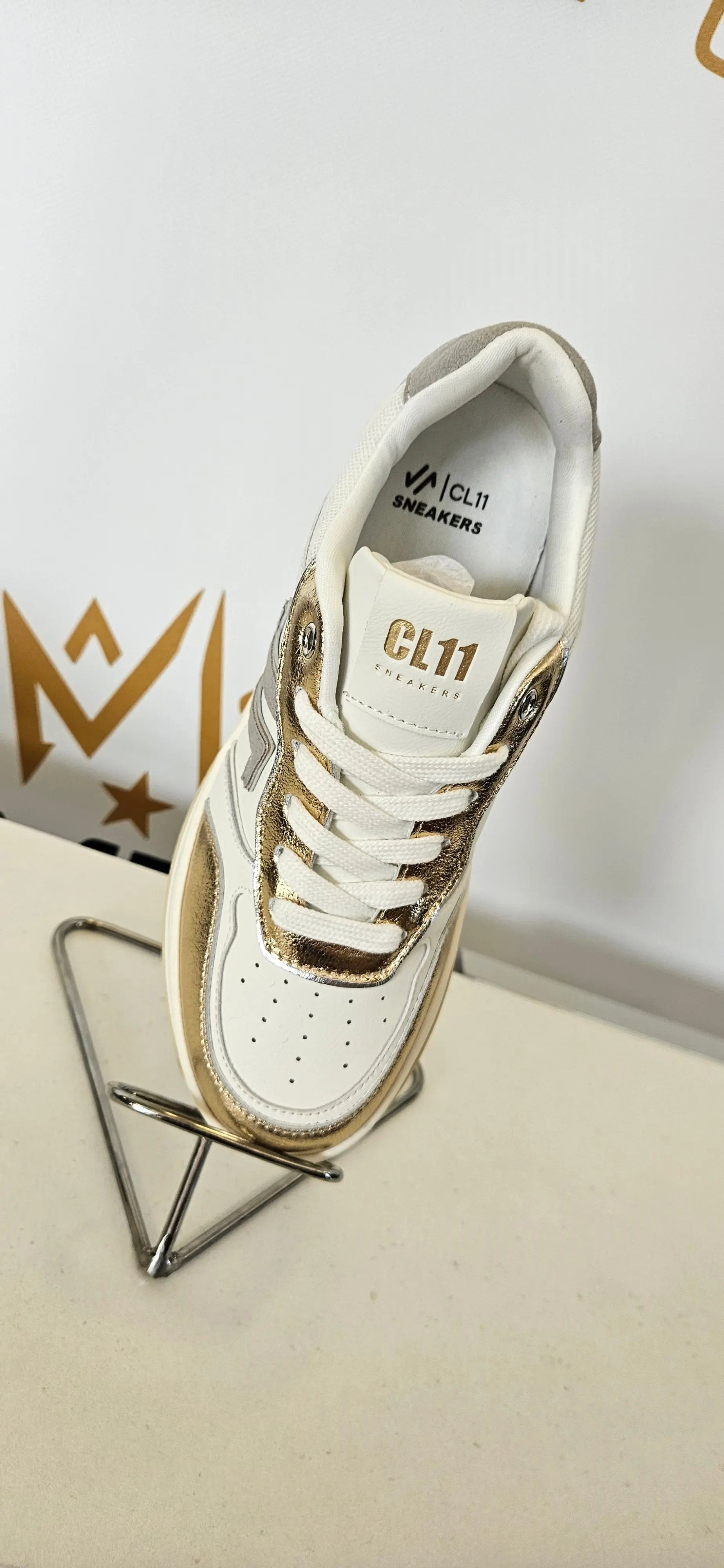CL11 Sneackers - Modèle White&Gold Cl11