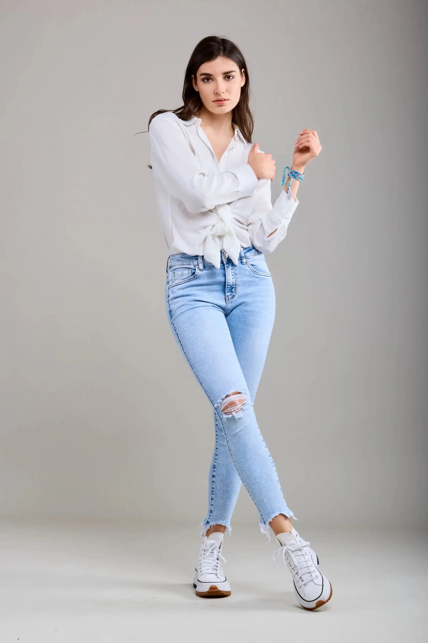 Jeans slim déchiré - Emy L'Empire Des Marques